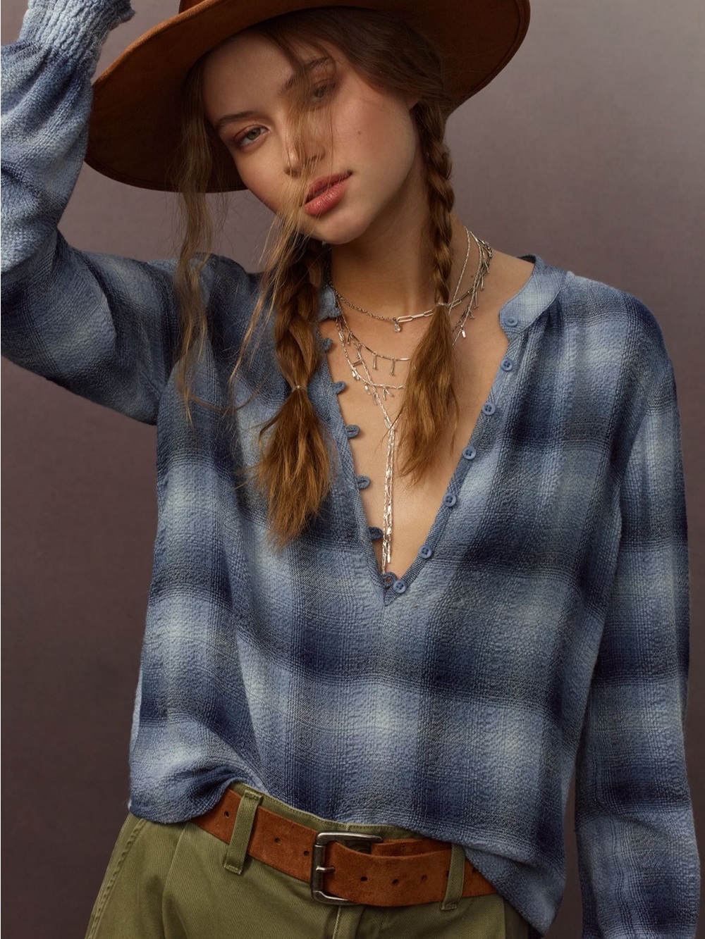 cloth & stone Blue Plaid Button-Detail V-Neck Tunic